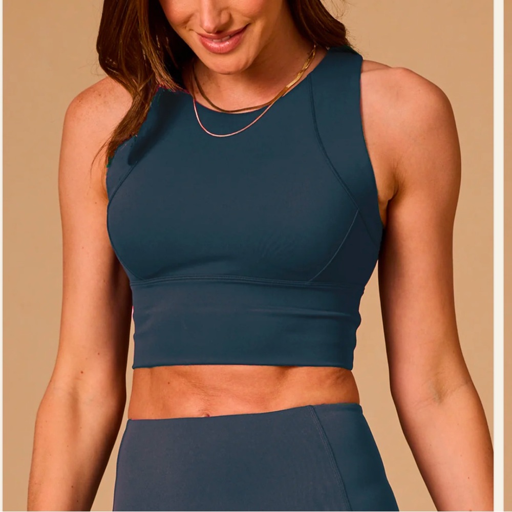 NWT Alala workout top, XS